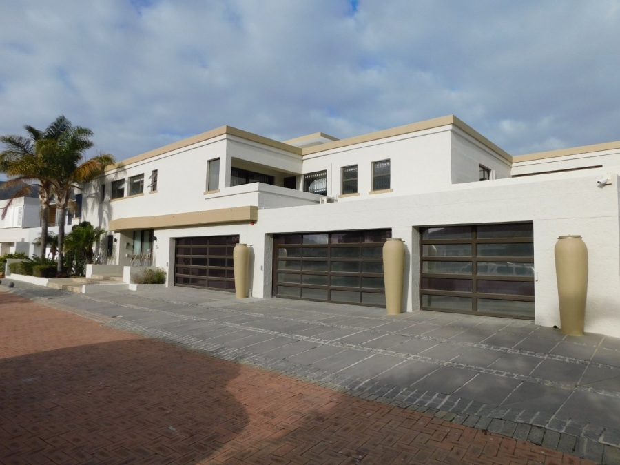 6 Bedroom Property for Sale in Harbour Island Western Cape